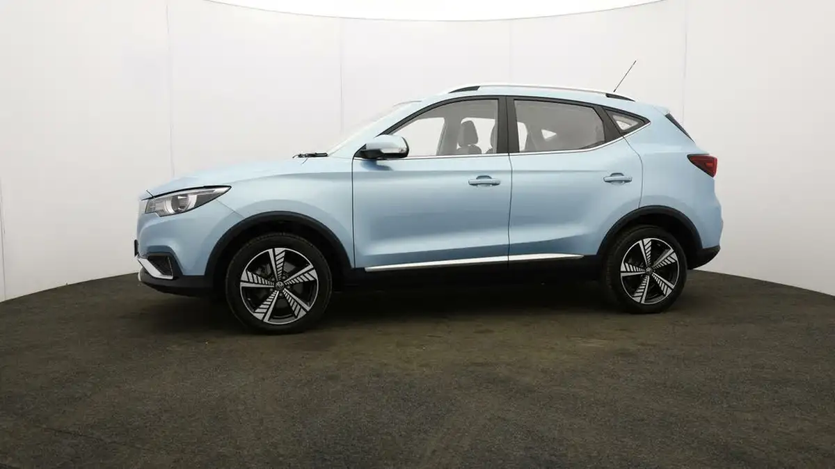 2020-mg-zs-suv-e-exclusive-ev-big-25