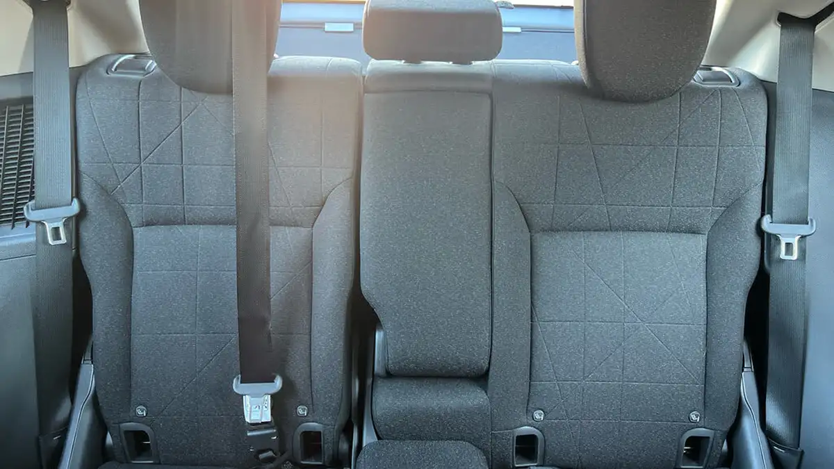 2024-honda-hr-v-15-i-mmd-elegance-big-24