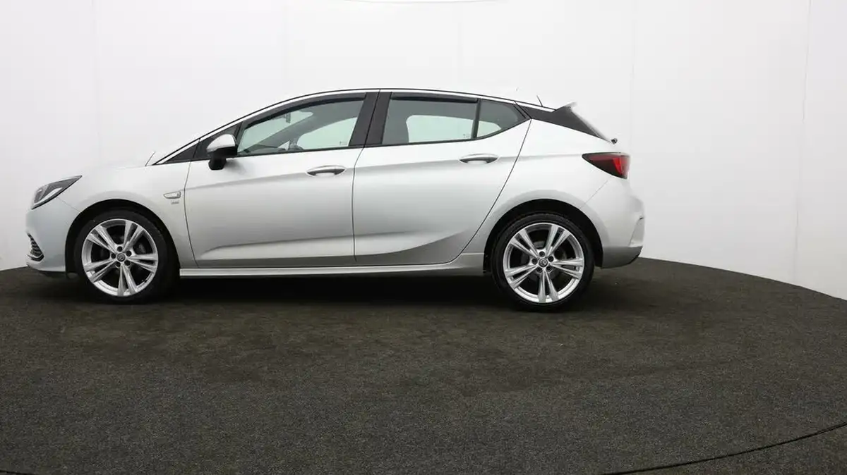 2018-vauxhall-astra-14i-16v-turbo-sri-vx-line-nav-big-62
