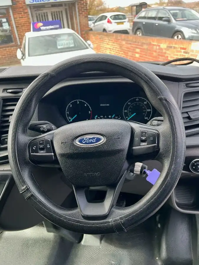 2020-ford-transit-20tdci-350-l2h3-leader-130pseu6dt-panel-van-auto-big-10