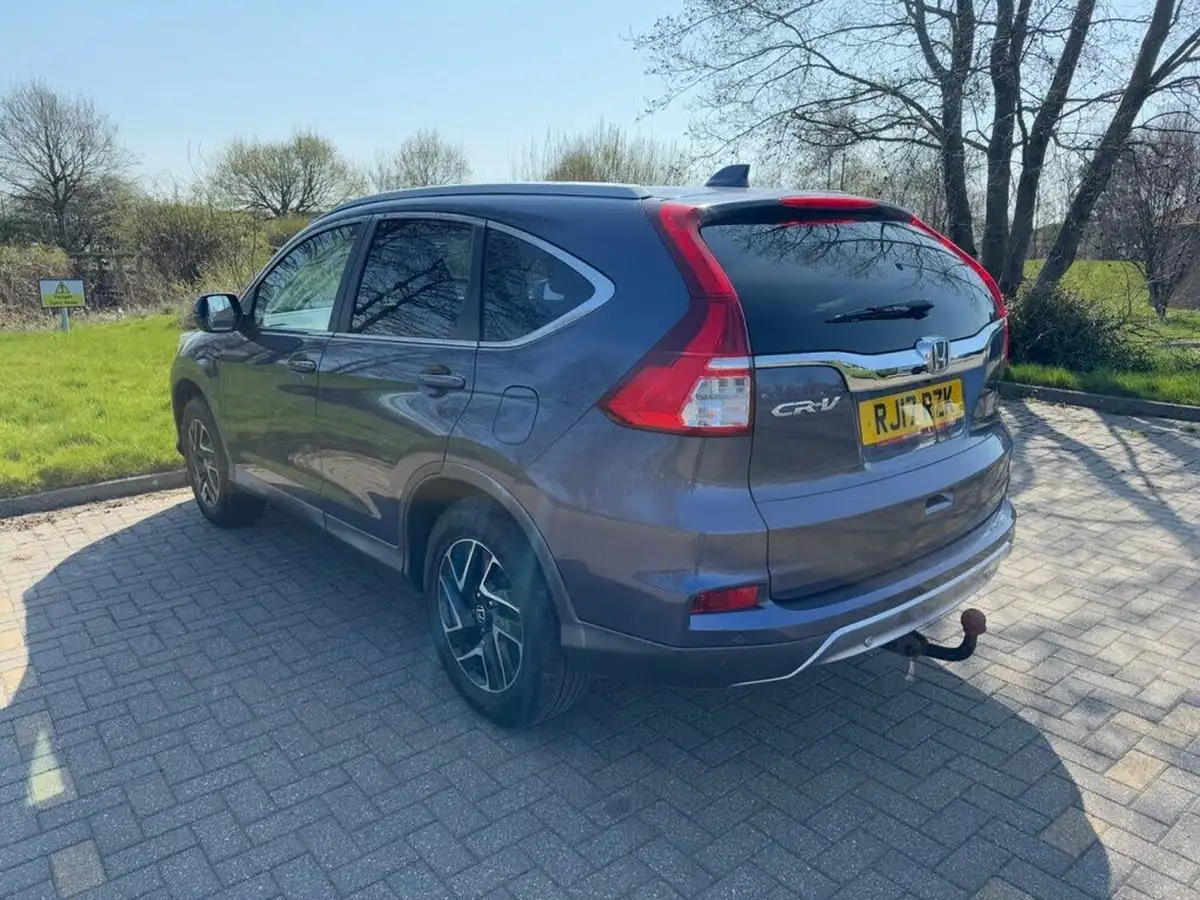 2017-honda-cr-v-16i-dtec-se-plus-navi-dasp-160ps-4x4-auto-big-5