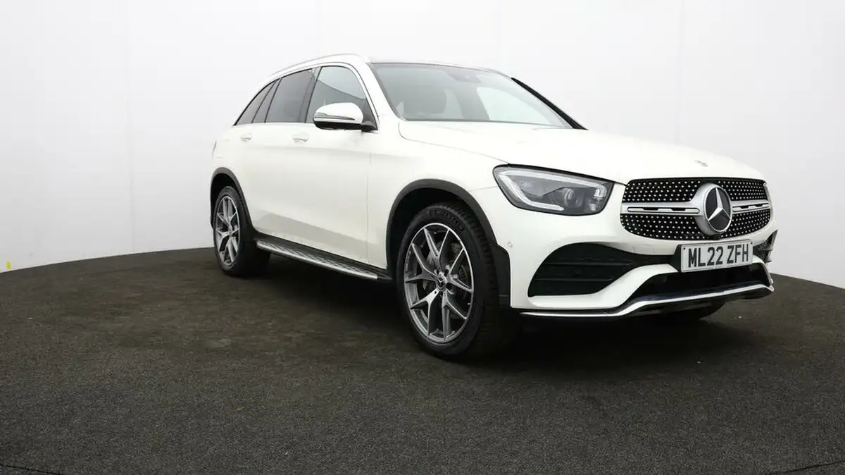 2022-mercedes-benz-glc-class-20d-glc300d-amg-line-premium-plus-245ps-station-wagon-5d-1950cc-big-42