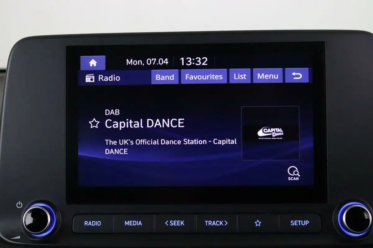 2021-hyundai-kona-10-t-gdi-se-connect-big-25