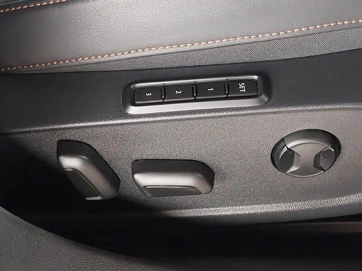 2024-cupra-formentor-15-tsi-v2-dsg-big-13