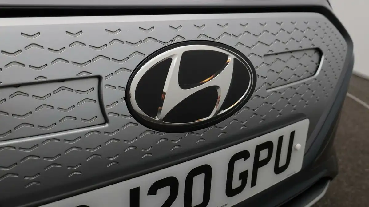 2020-hyundai-ioniq-e-premium-electric-100kw-big-23