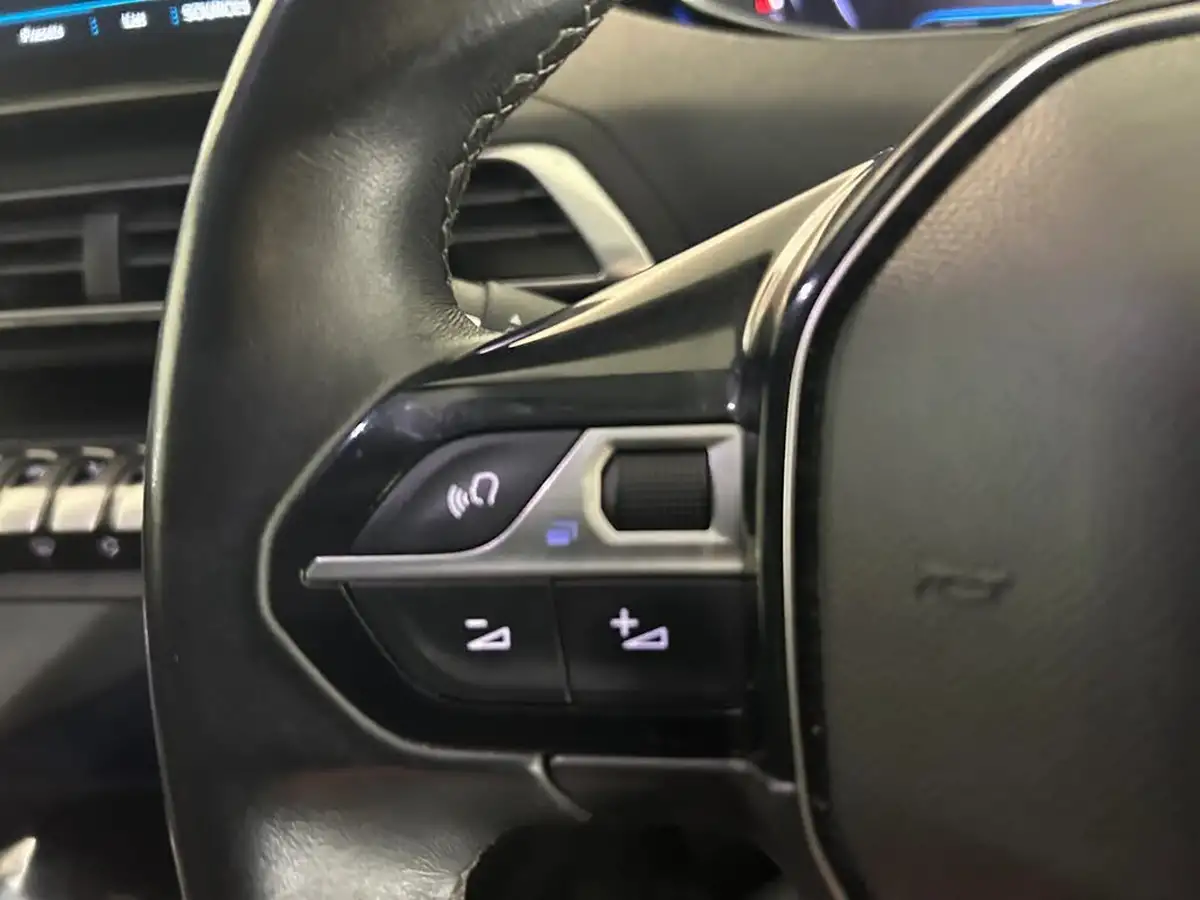 2021-peugeot-3008-suv-15-bluehdi-allure-big-27