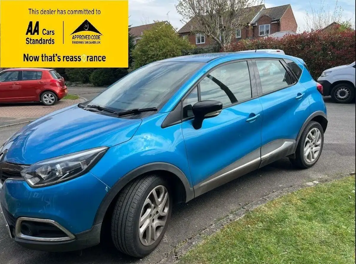 2016-renault-captur-12-dynamique-nav-big-1