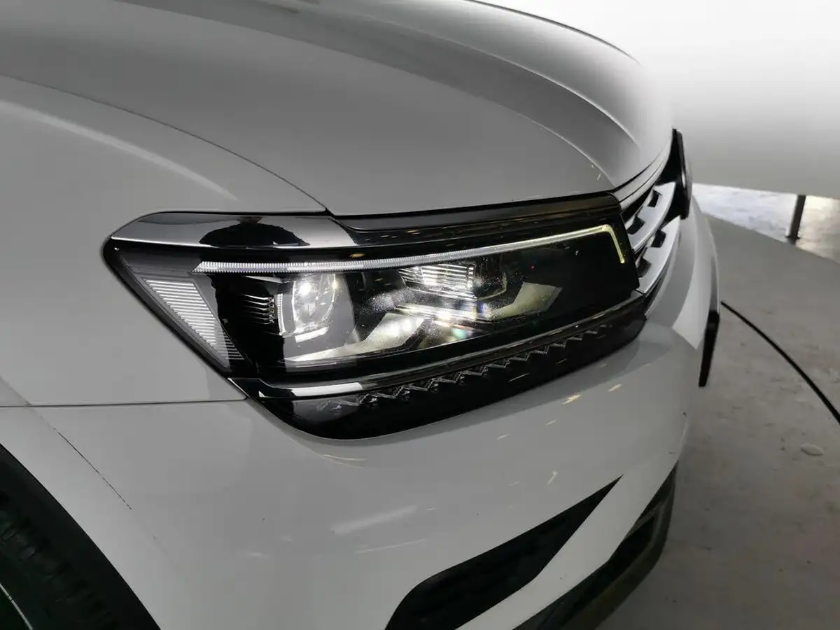2019-volkswagen-tiguan-20tdi-sel-150ps-scr-4motion-big-5