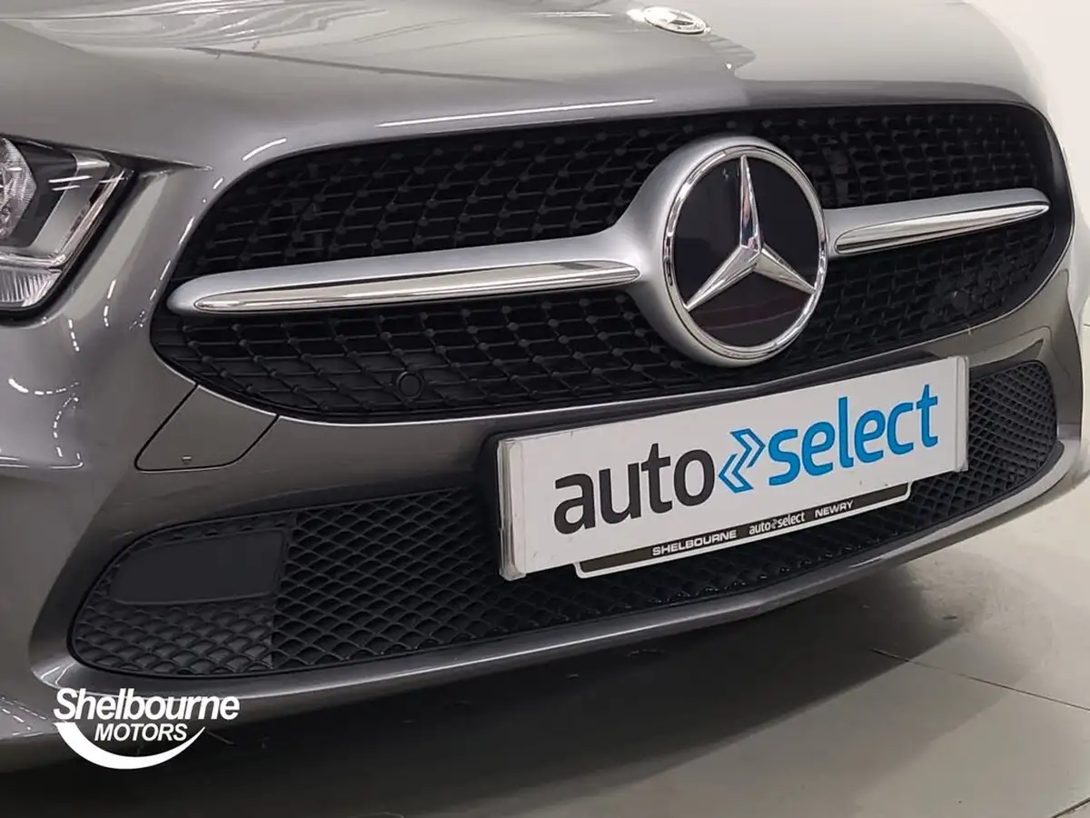 2022-mercedes-benz-a-class-20d-a180d-se-big-45