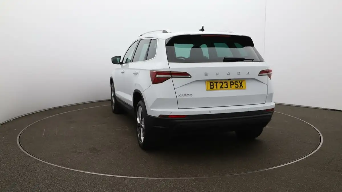 2023-skoda-karoq-20tdi-se-l-116ps-dsg-big-52
