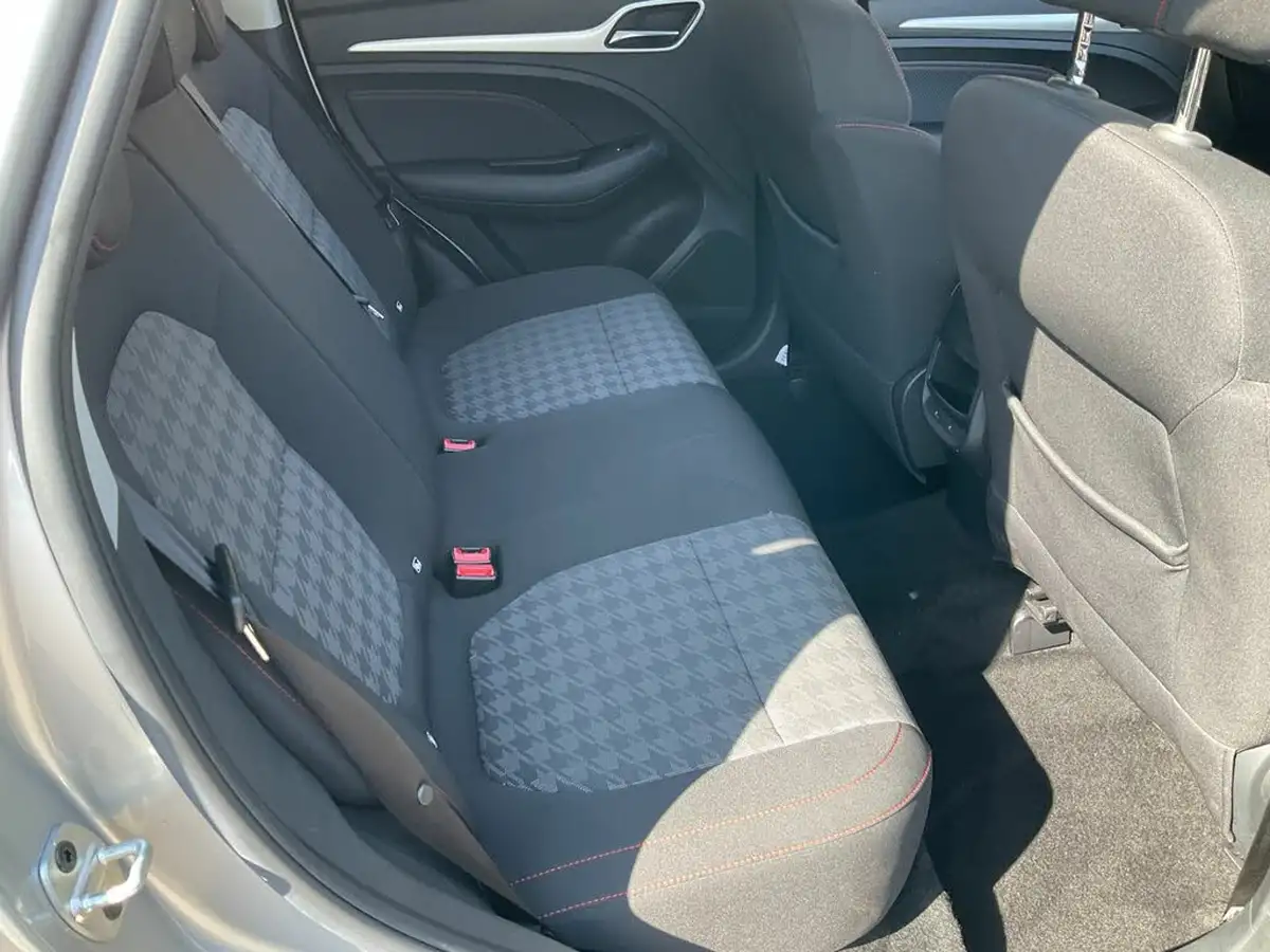 2023-mg-zs-suv-15-vti-tech-excite-big-10
