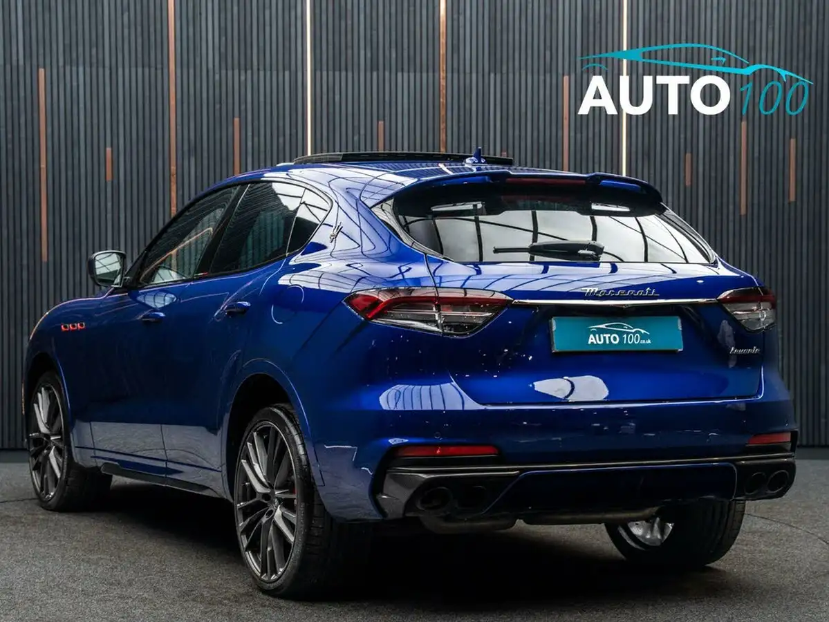 2022-maserati-levante-38-trofeo-big-2