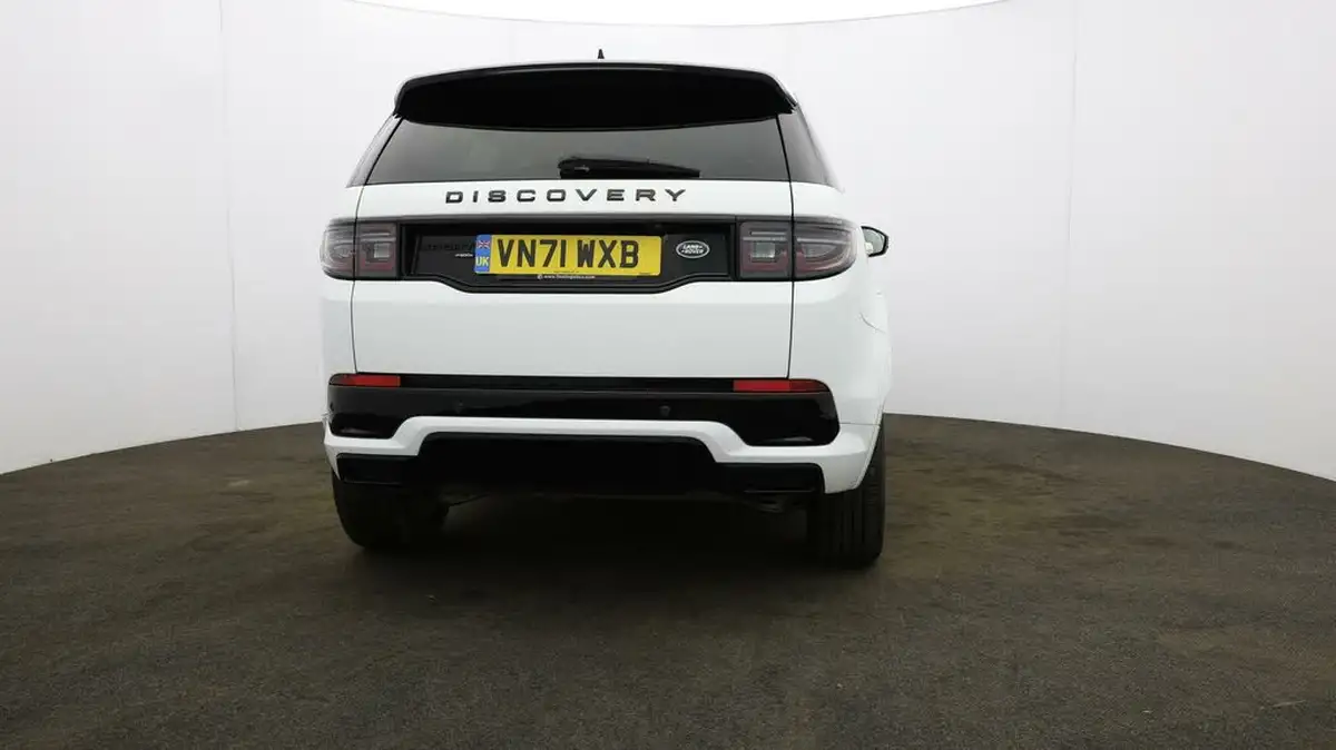2022-land-rover-discovery-sport-15-p300e-r-dynamic-se-big-56