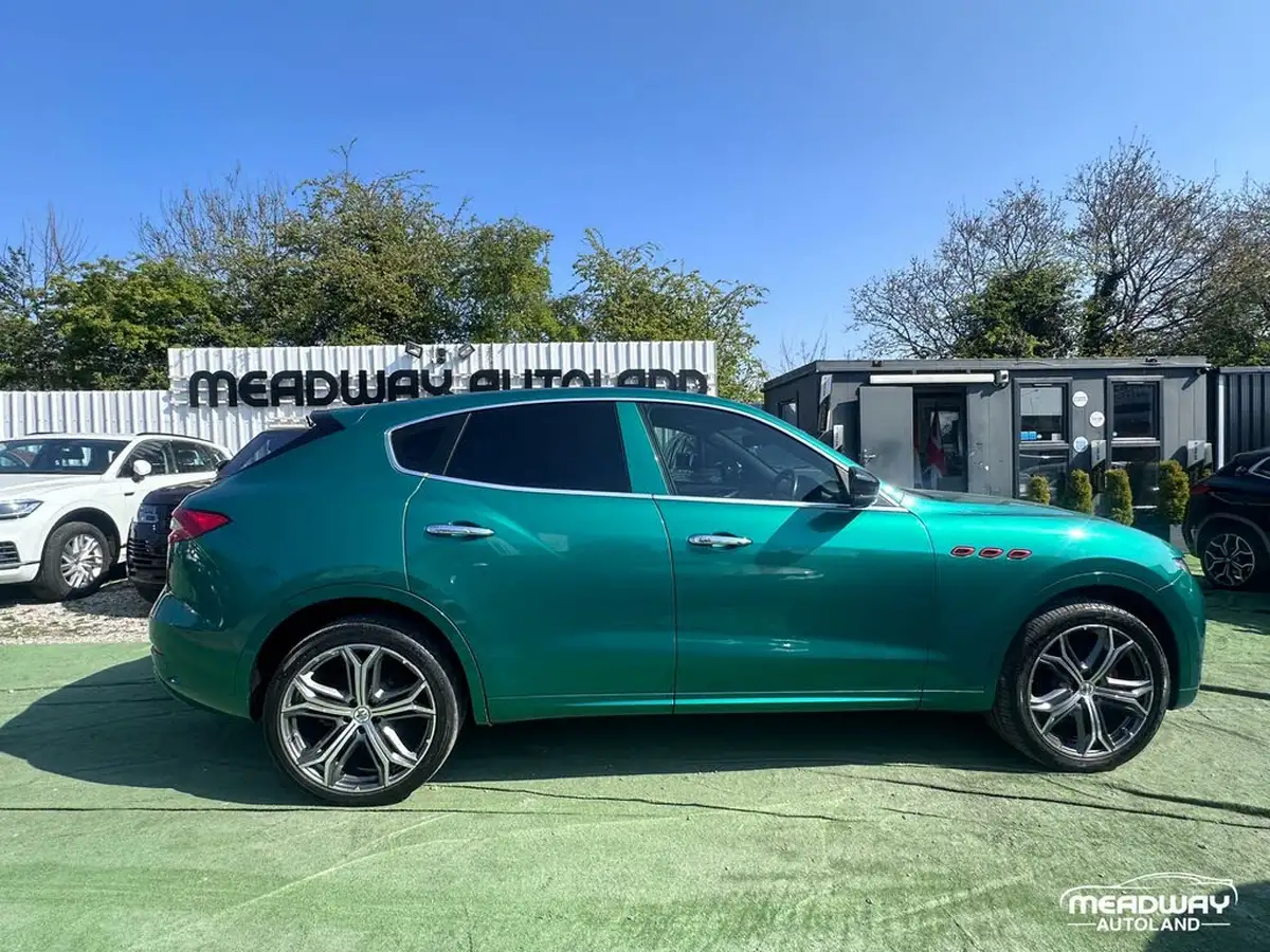 2020-maserati-levante-30-big-9