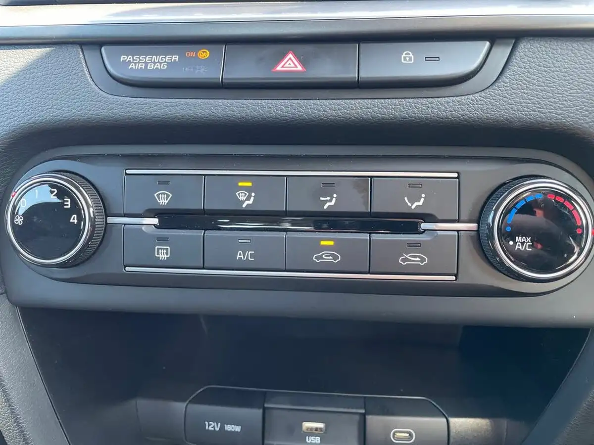 2024-kia-xceed-15-t-gdi-2-138bhp-big-21