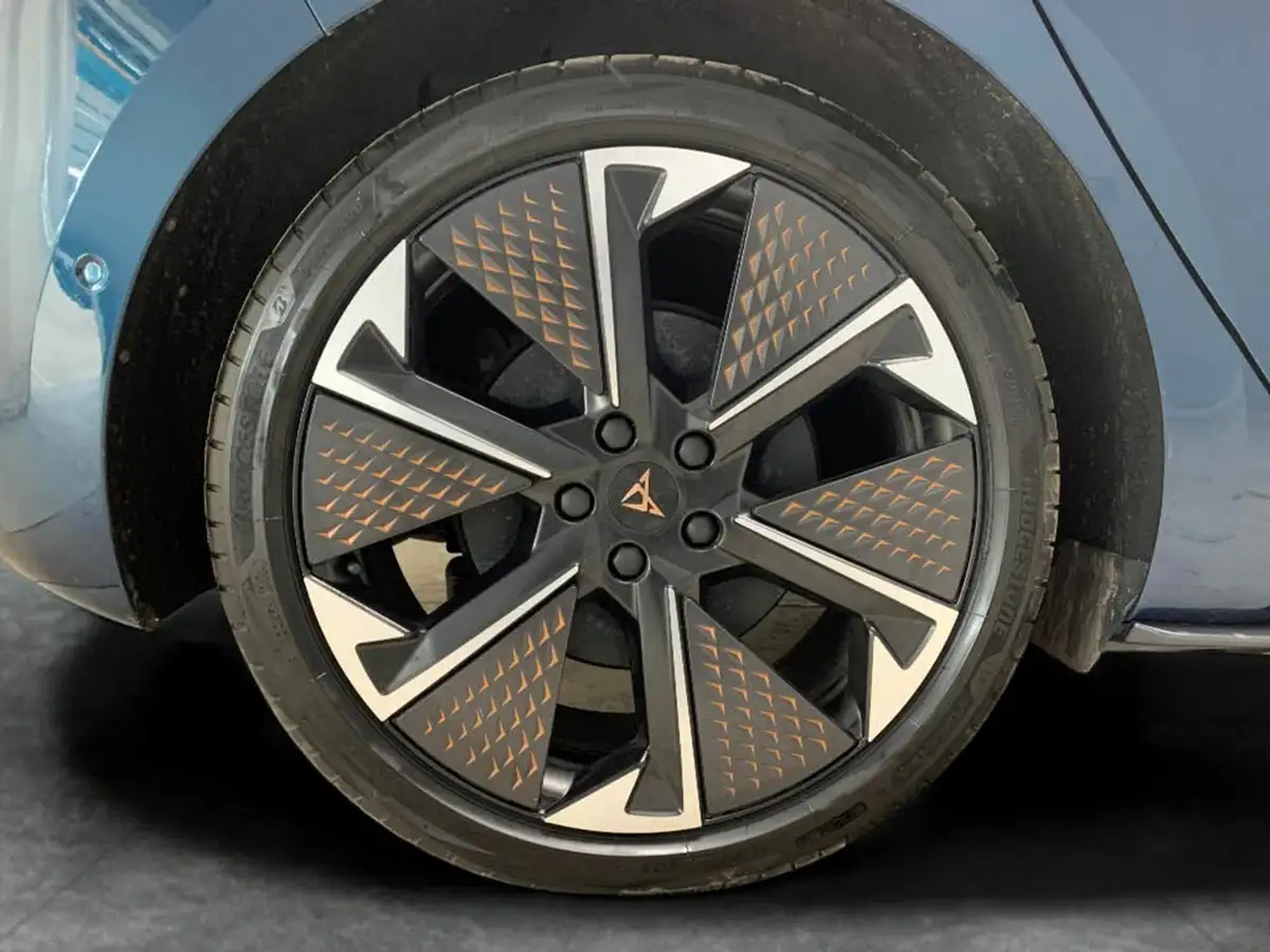 2024-cupra-born-e-v3-edition-big-21