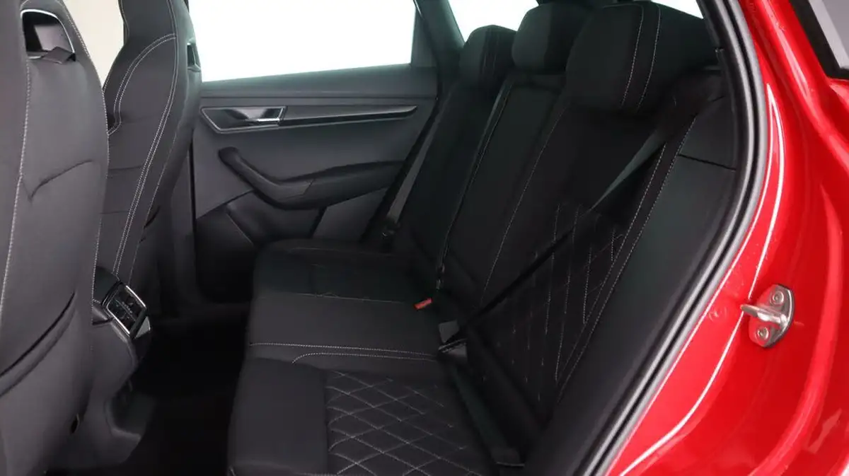 2018-skoda-karoq-20tdi-sportline-150ps-big-15