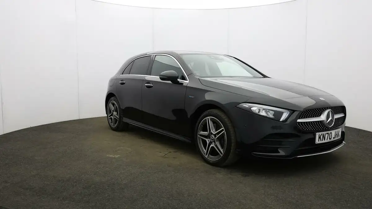 2020-mercedes-benz-a-class-13-a250e-amg-line-premium-hatchback-5d-big-39