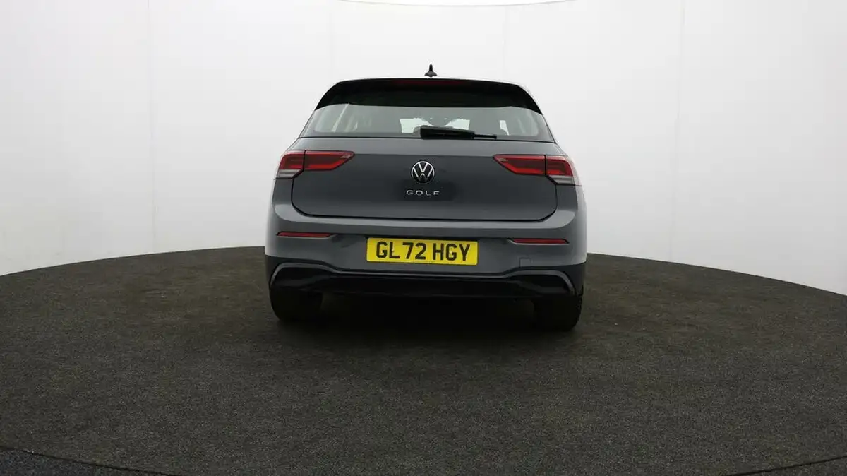2022-volkswagen-golf-15-tsi-life-130ps-hatchback-big-5
