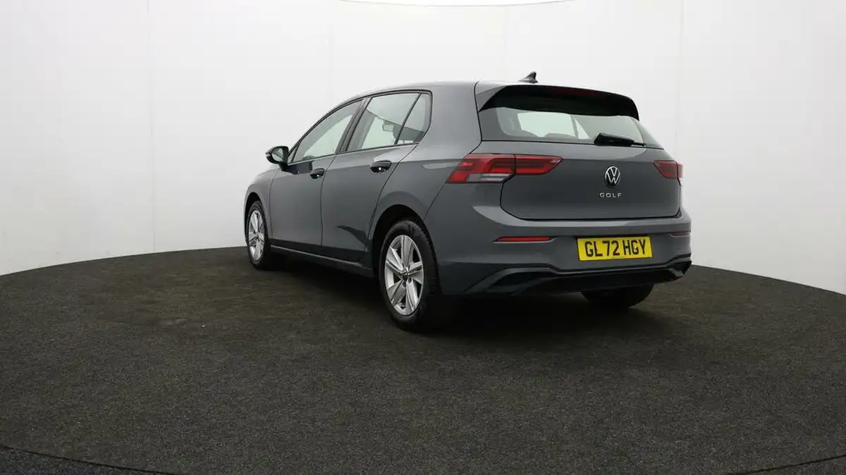 2022-volkswagen-golf-15-tsi-life-130ps-hatchback-big-77