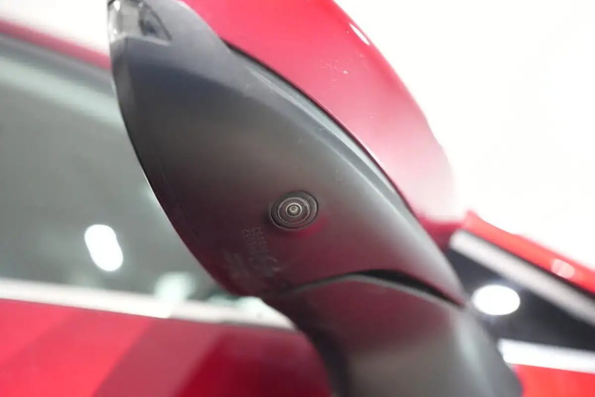 2019-mazda-mazda3-20-gt-sport-tech-122ps-hatchback-5d-big-18