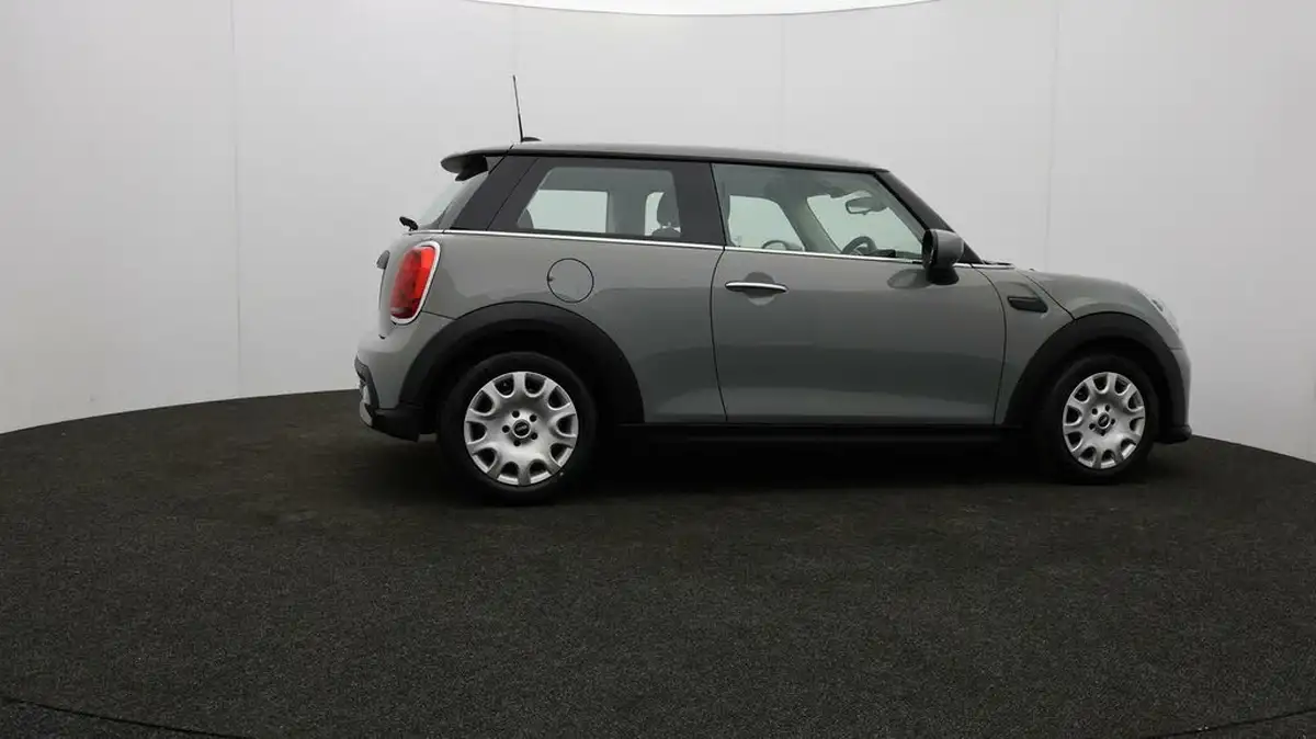 2021-mini-cooper-15-one-classic-3d-big-35