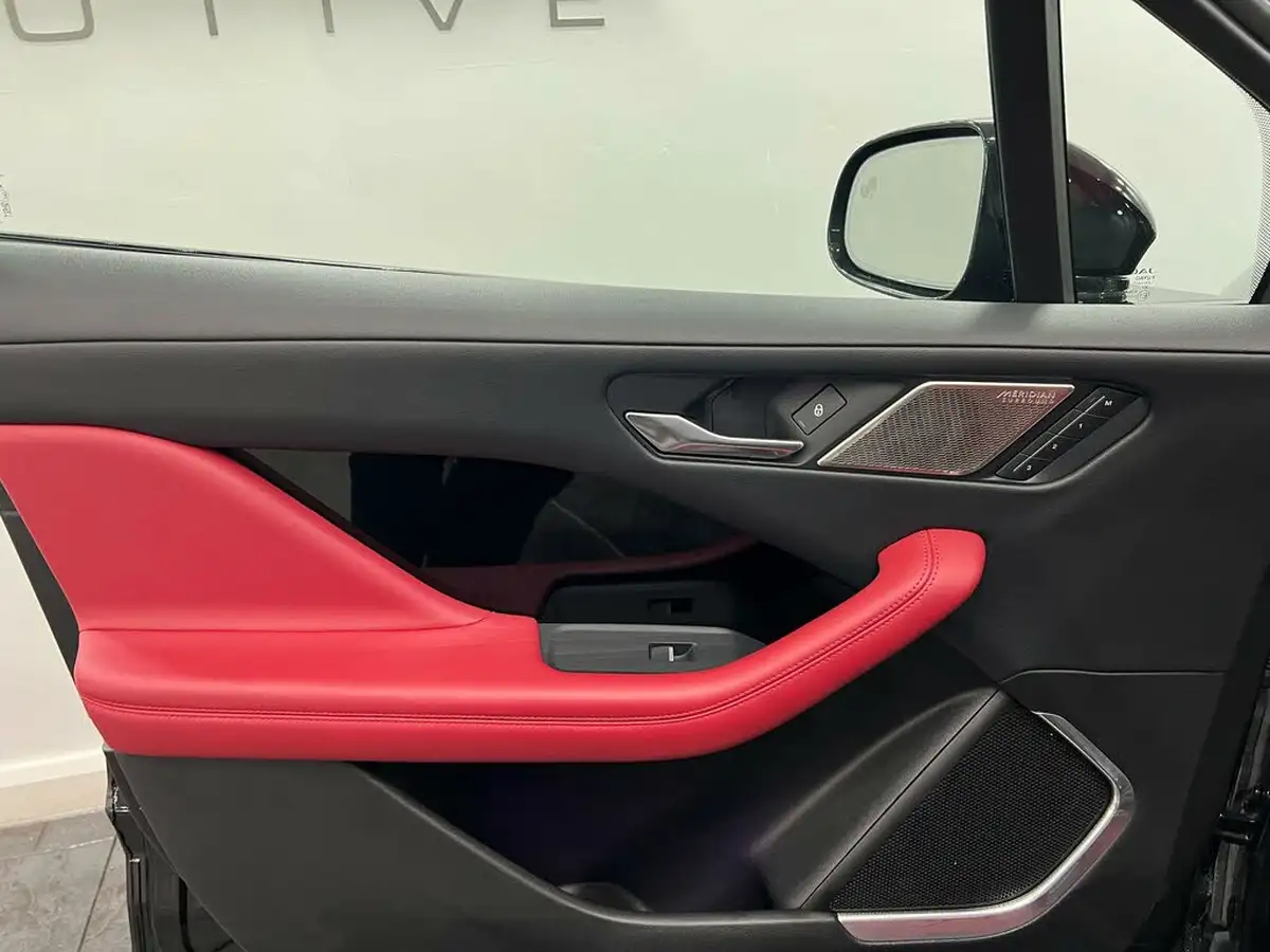 2019-jaguar-i-pace-ev400-hse-big-67