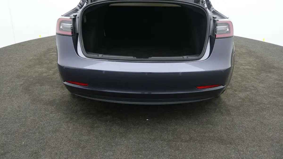 2021-tesla-model-3-e-long-range-4x4-big-16