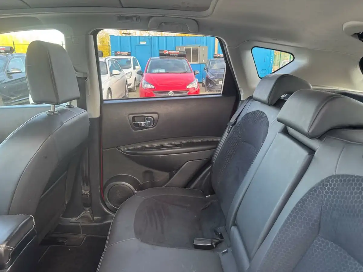 2013-nissan-qashqai-16-360-cvt-big-16