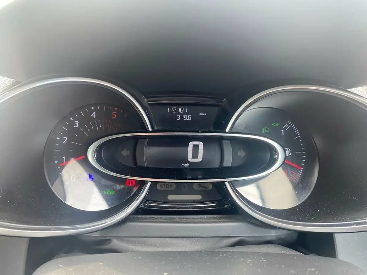 2017-renault-clio-15dci-dynamique-nav-big-13