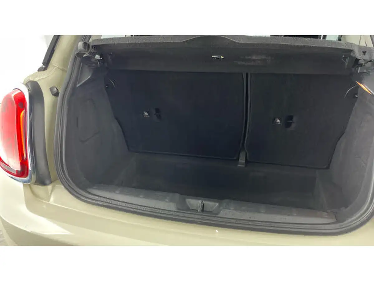 2018-mini-cooper-15-one-series-ii-ss-5d-big-35