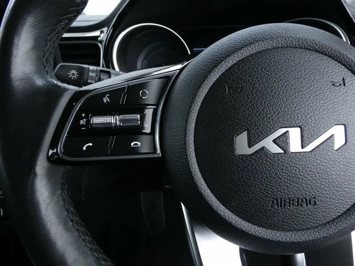 2021-kia-xceed-16-gdi-3-big-17