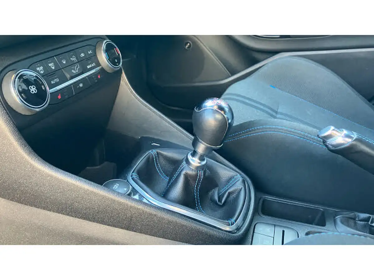 2019-ford-fiesta-15t-st-2-5d-big-12