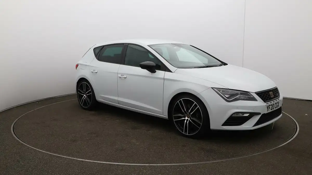 2020-seat-leon-20-tsi-cupra-290-big-40