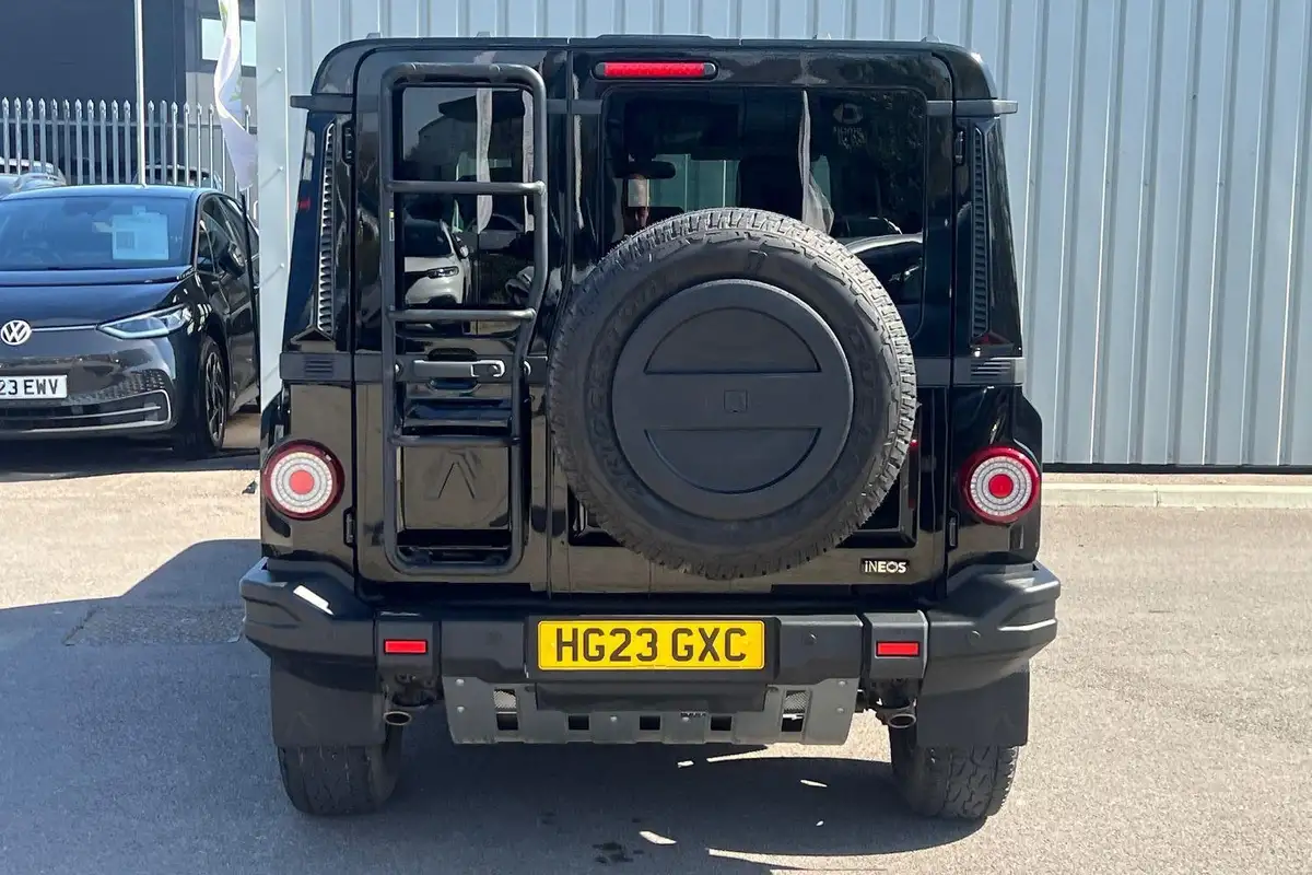 2023-ineos-grenadier-30-fieldmaster-edition-286ps-4x4-station-wagon-5d-auto-big-7