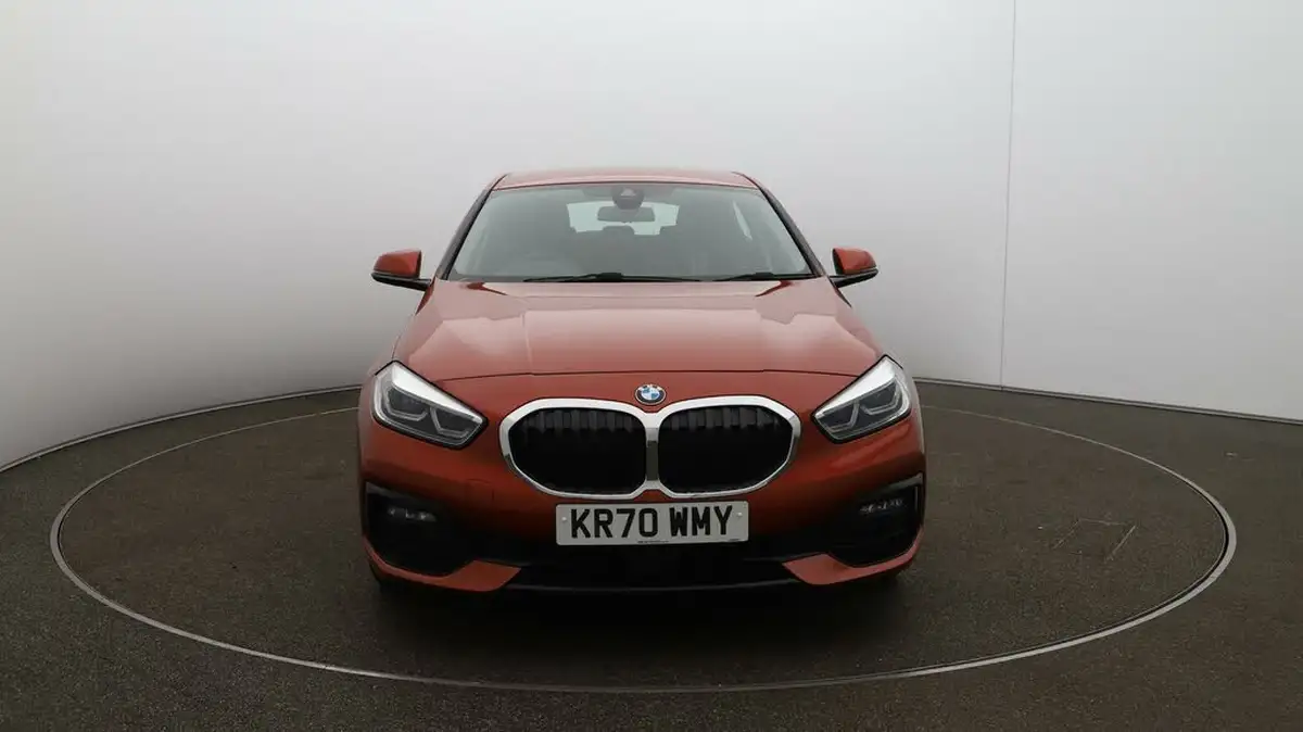 2020-bmw-1-series-15td-116d-sport-big-31