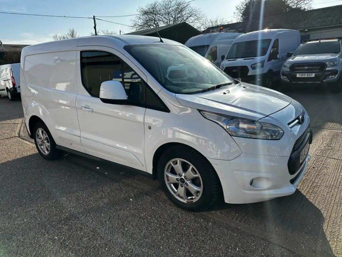 2017-ford-transit-connect-15tdci-l1-200-limited-big-12