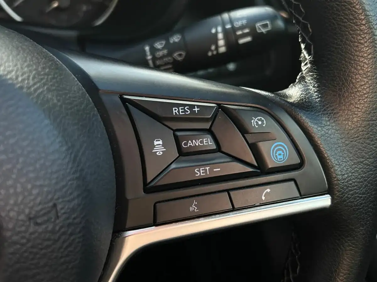 2022-nissan-juke-10-dig-t-tekna-big-33