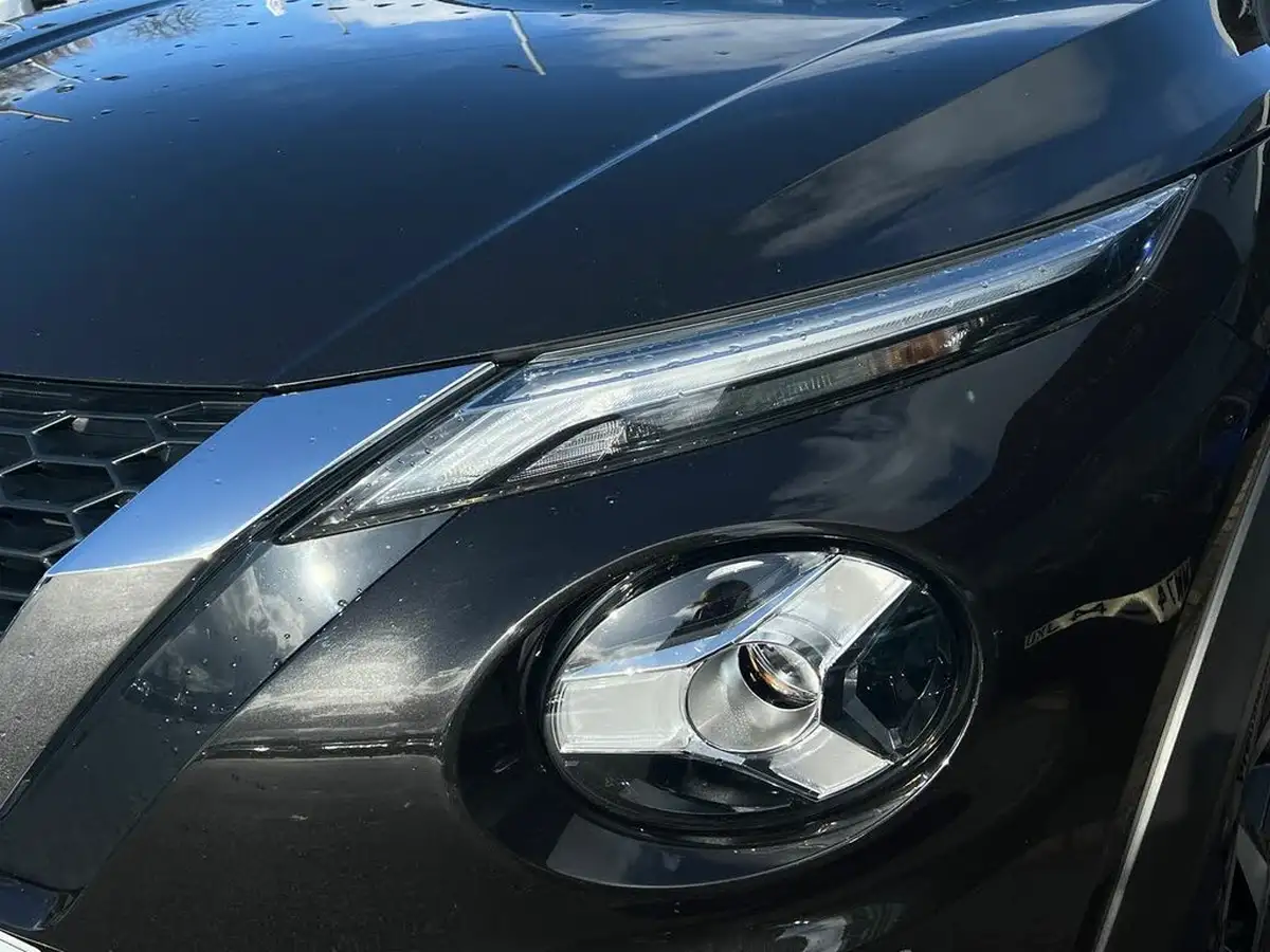 2022-nissan-juke-10-dig-t-tekna-big-12
