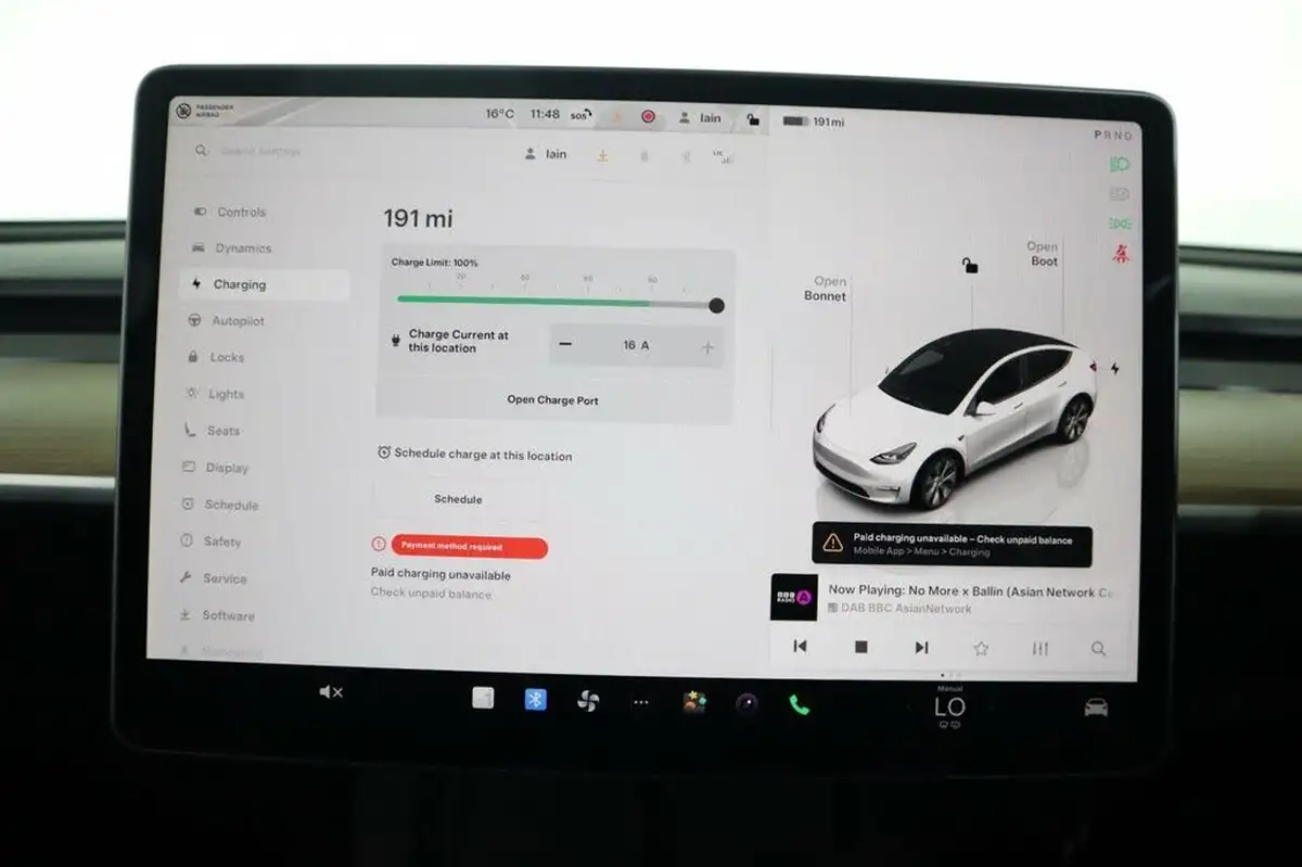 2023-tesla-model-y-e-rwd-big-38