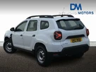 2024-dacia-duster-09-tce-essential-small-1