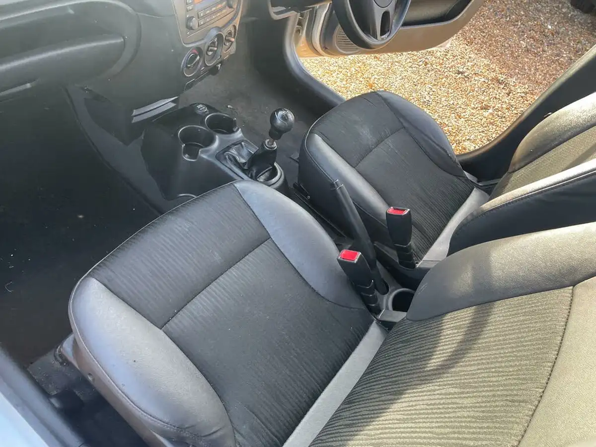 2010-kia-picanto-10-picanto-1-60bhp-big-21