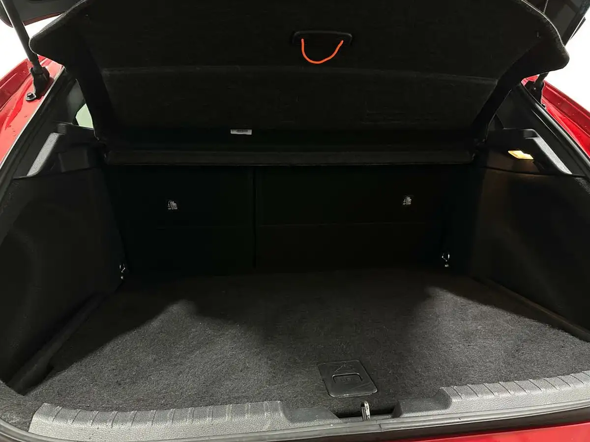 2019-toyota-corolla-20-vvt-i-excel-trk-hatchback-big-46