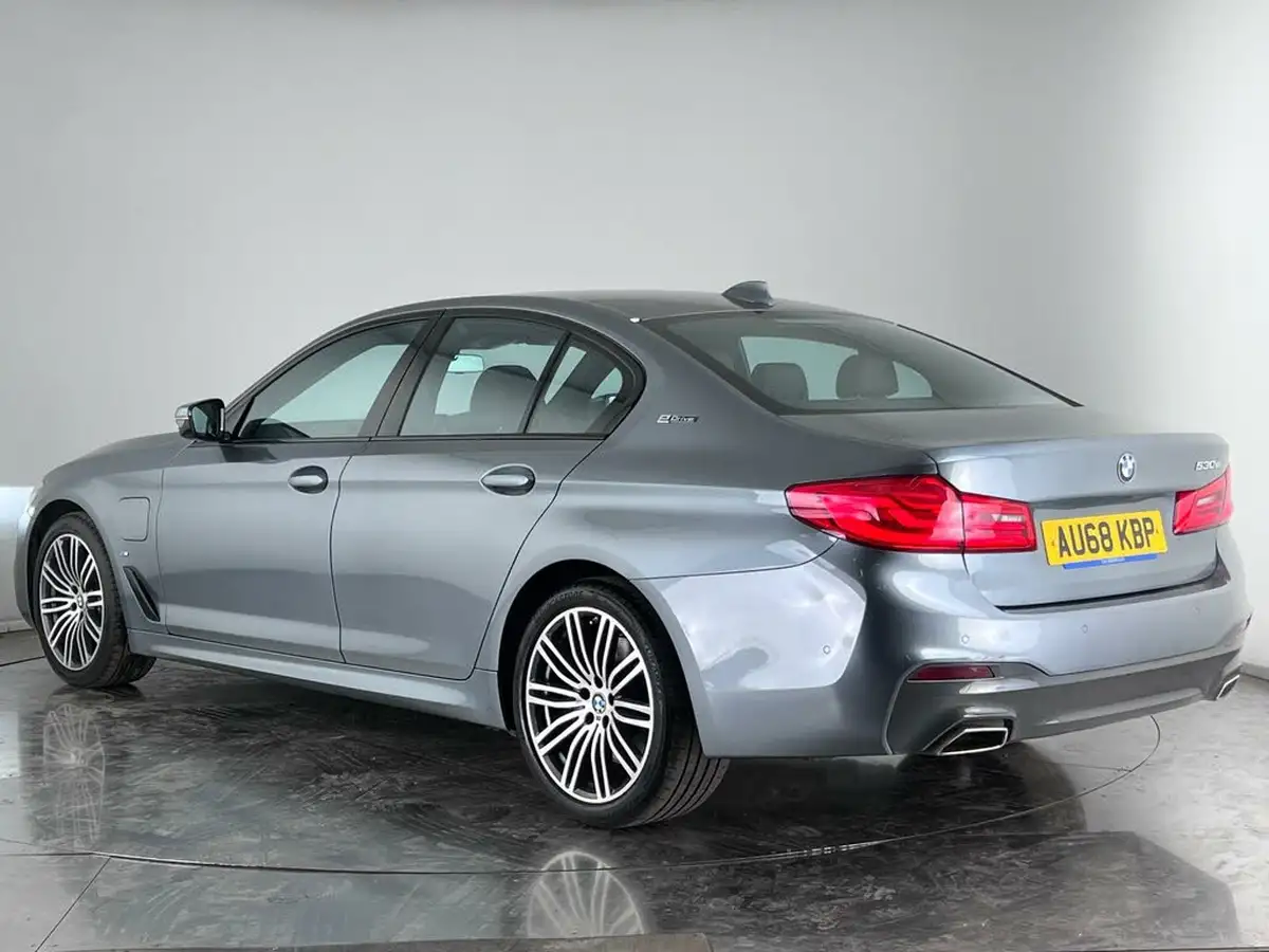 2018-bmw-5-series-20-530e-m-sport-big-2