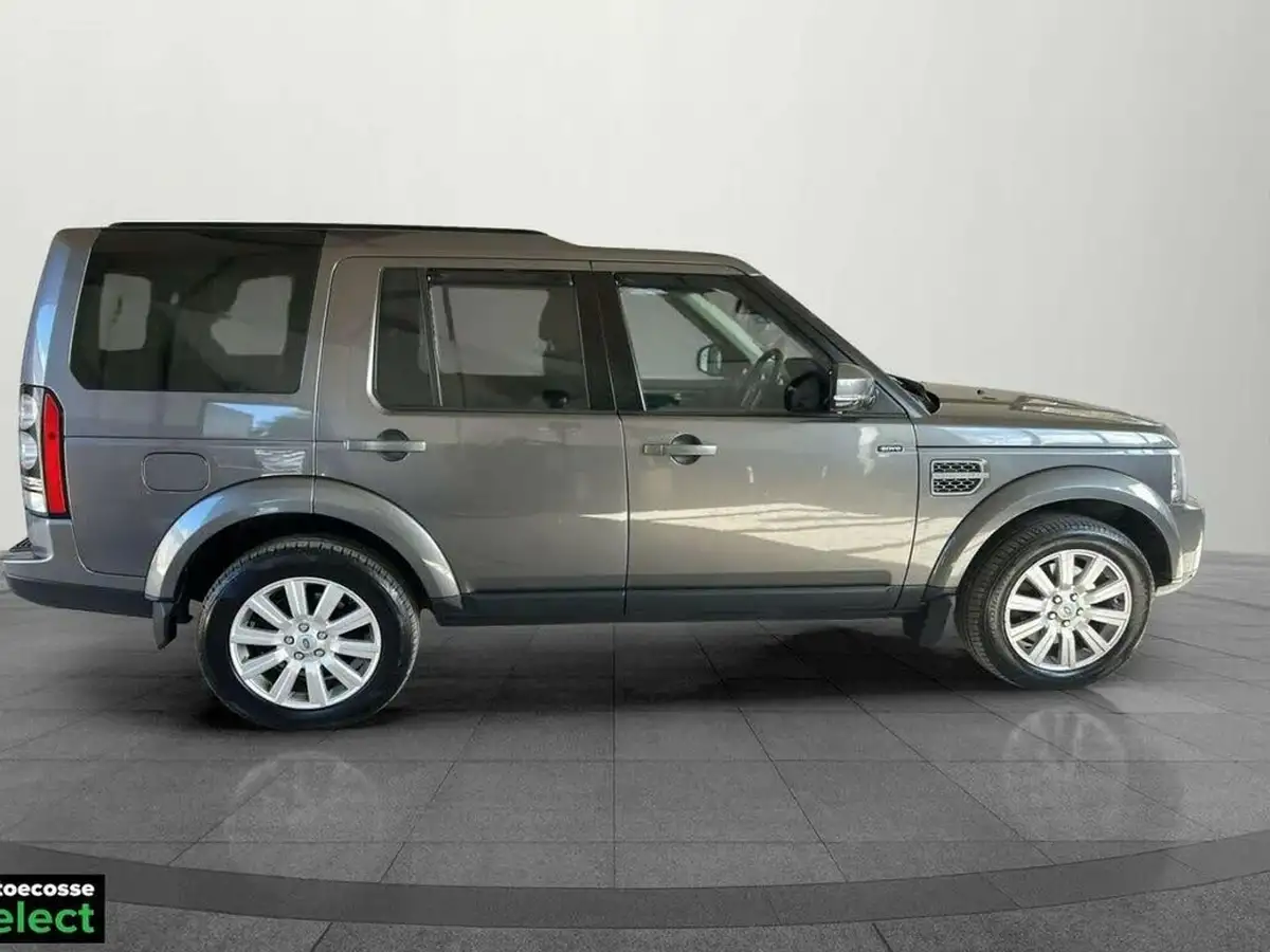 2015-land-rover-discovery-4-30-sd-v6-se-tech-big-10