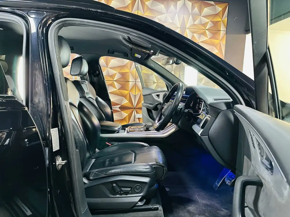 2020-audi-q7-30-45-tdi-s-line-big-57