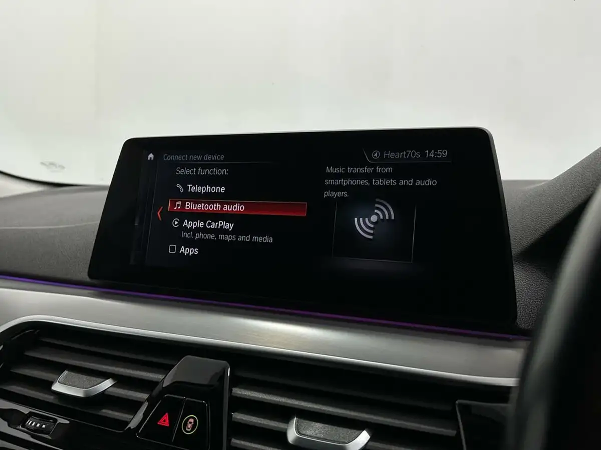 2017-bmw-5-series-30td-530d-se-xdrive-saloon-4d-big-24
