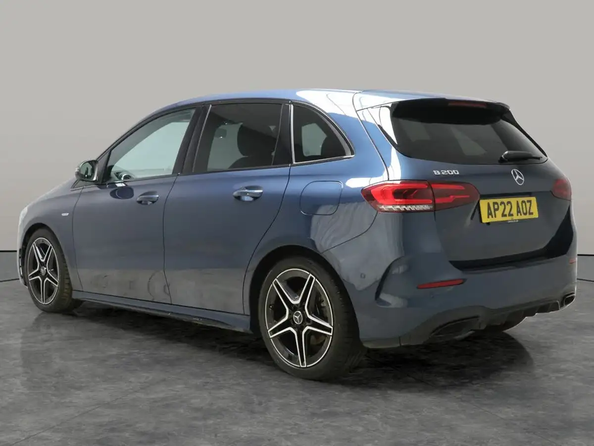 2022-mercedes-benz-b-class-13-b200-amg-line-executive-big-7