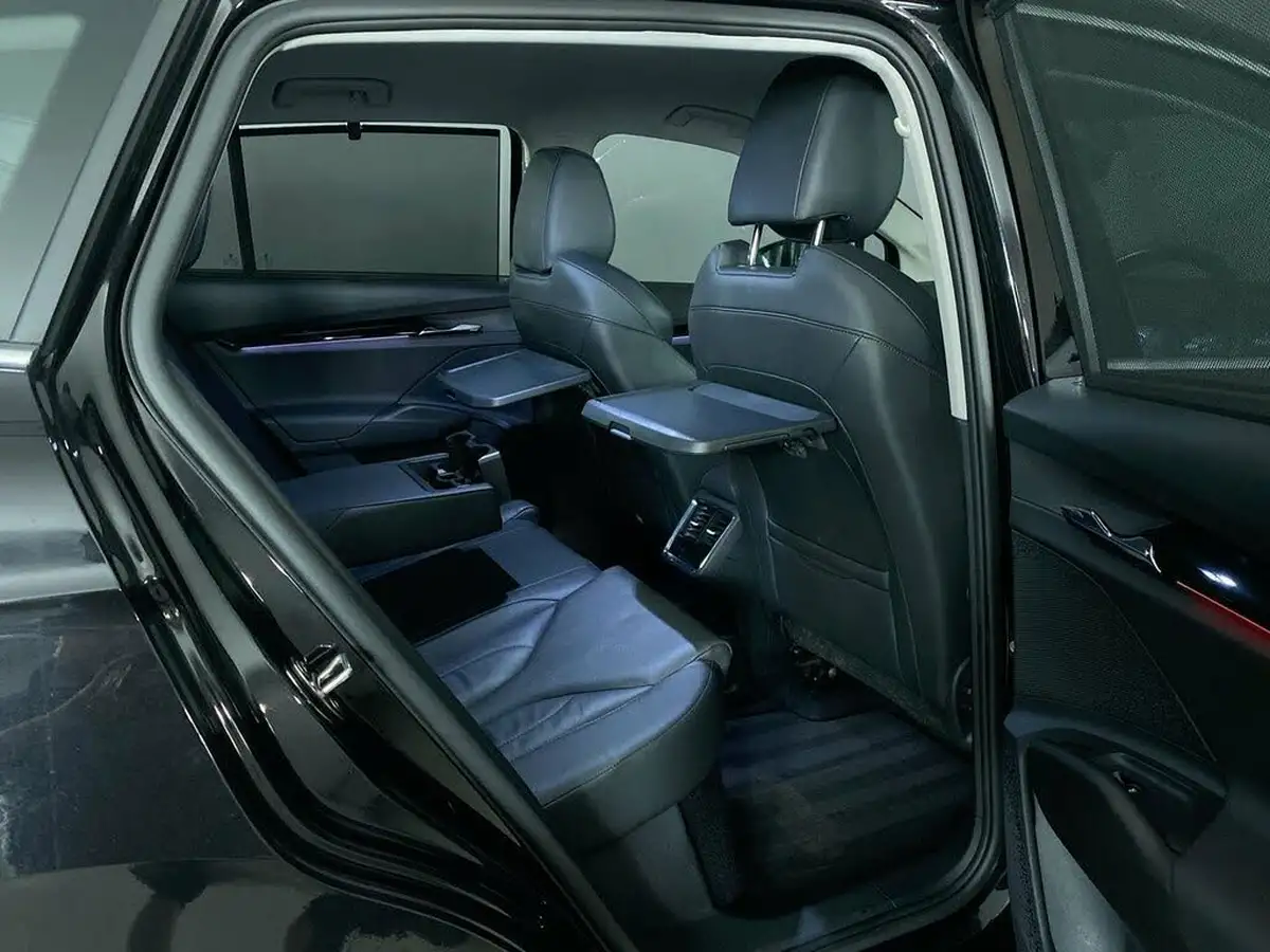 2022-skoda-enyaq-e-80-82-kwh-big-18