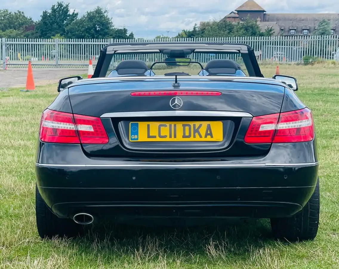 2011-mercedes-benz-e-class-21td-e220-cdi-se-21cdi-blue-f-cabriolet-2d-2143cc-auto-big-11